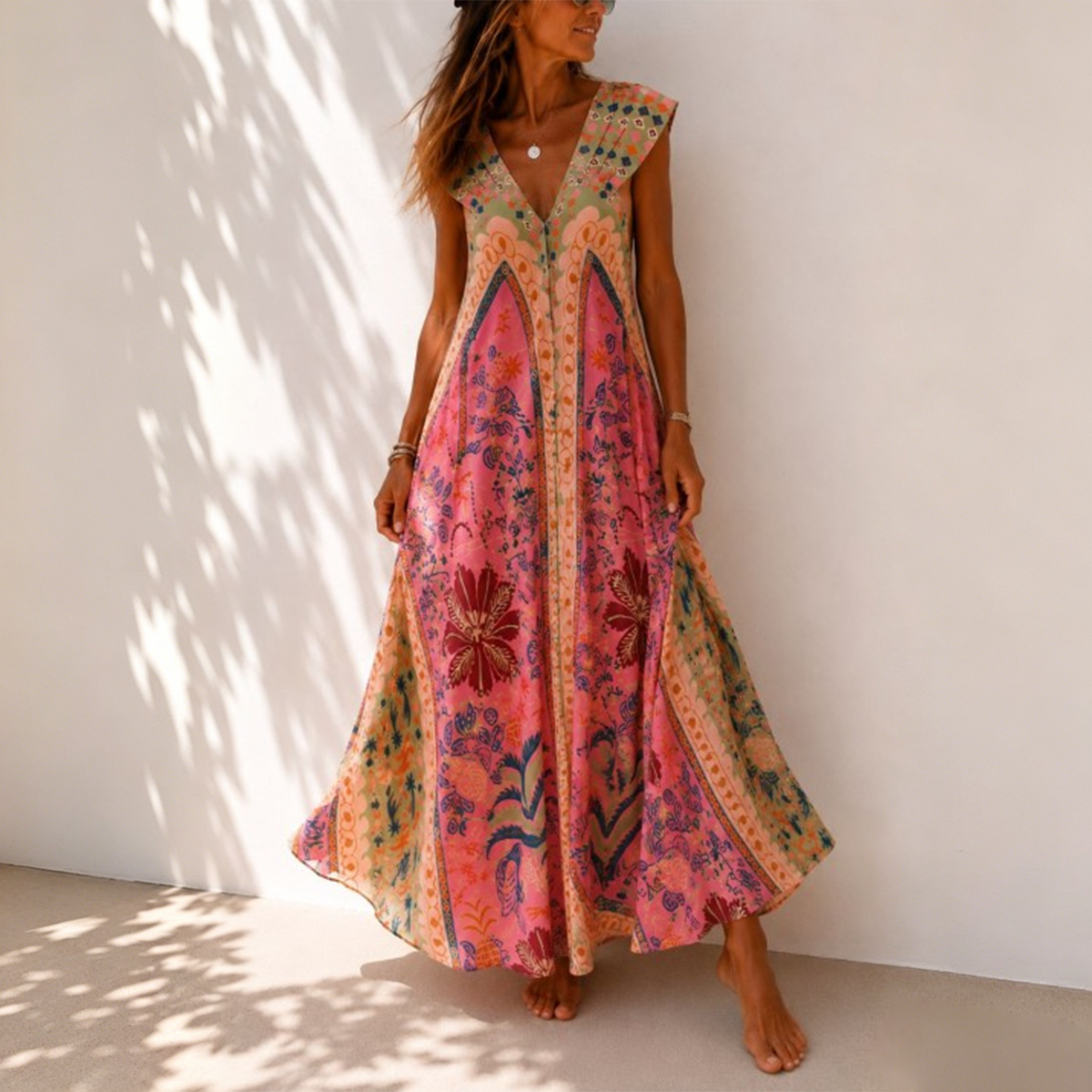 Pinkes florales Paisley-Muster ärmelloses Maxikleid